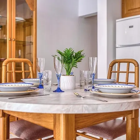 Sought View - 1br Close To The By Sf Homes