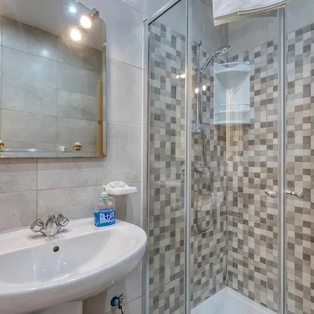 Sought View - 1br Close To The By Sf Homes